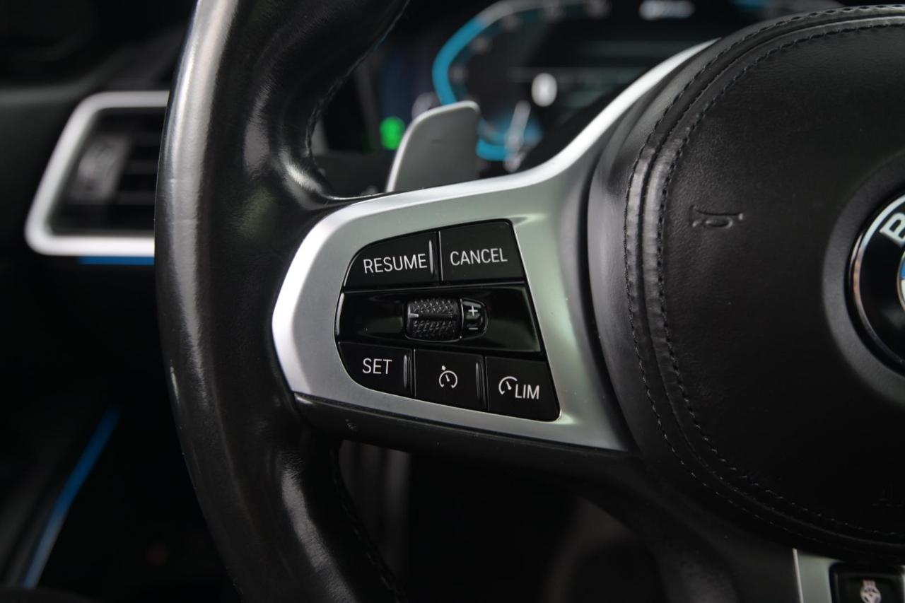 BMW 3 Series 330e xDrive Plug-In Hybrid 2021