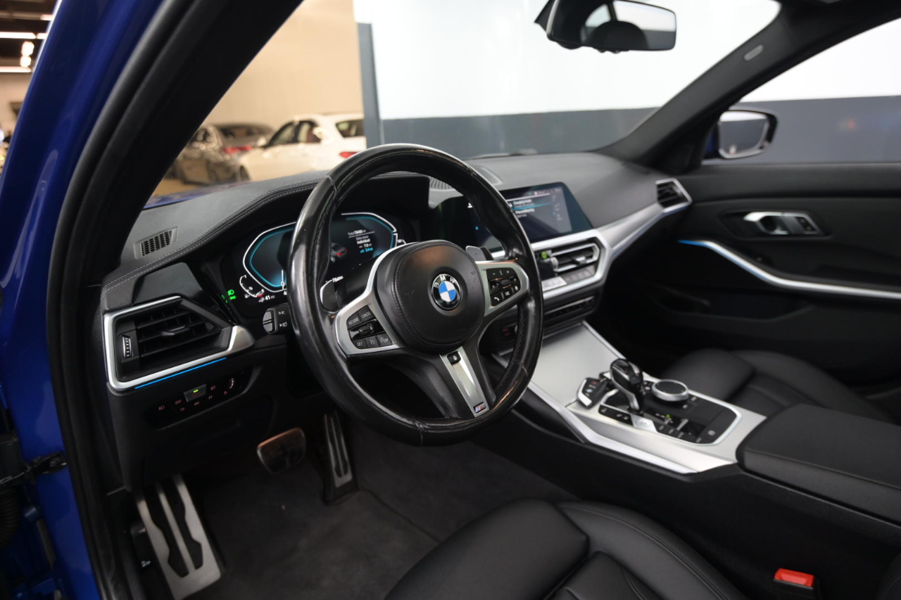 BMW 3 Series 330e xDrive Plug-In Hybrid 2021