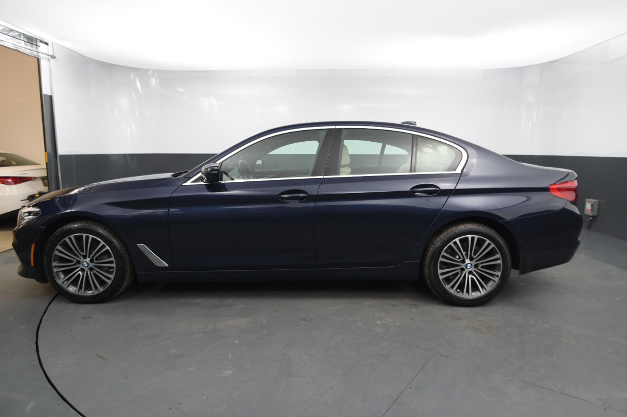 BMW 5 Series 540i xDrive Sedan 2020
