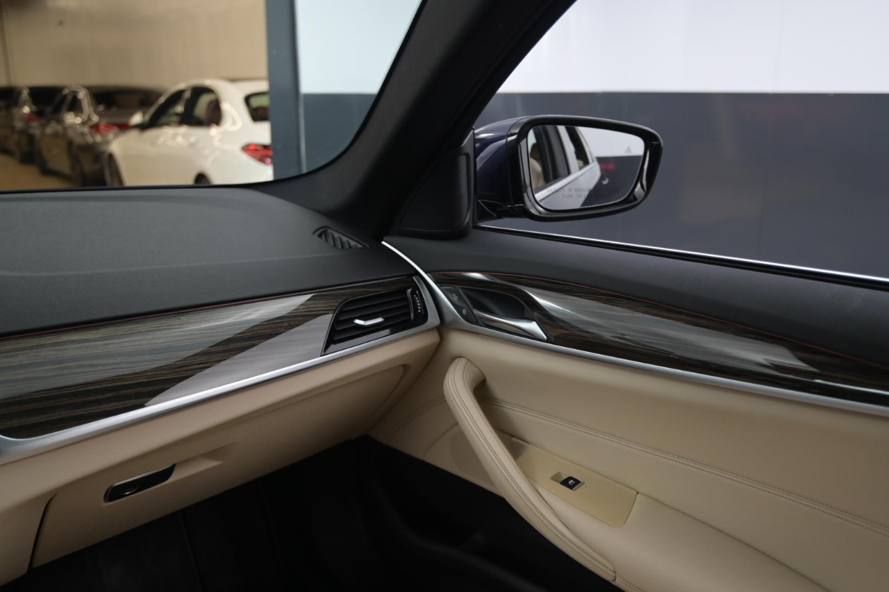 BMW 5 Series 540i xDrive Sedan 2020