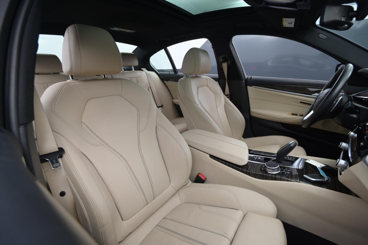 BMW 5 Series 540i xDrive Sedan 2020