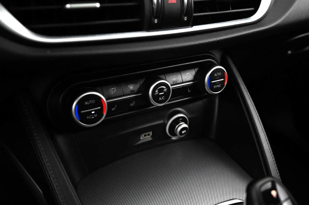 Alfa Romeo Stelvio Ti Sport AWD 2018