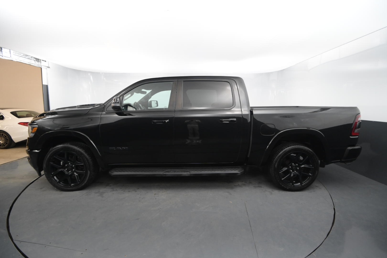 RAM 1500 Laramie 4x4 Crew Cab 5'7" Box 2021