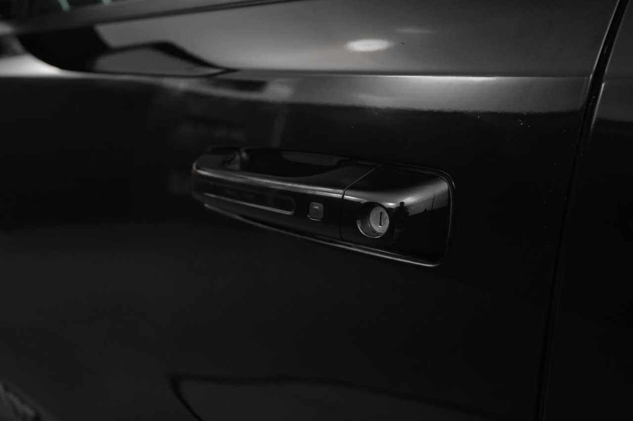 RAM 1500 Laramie 4x4 Crew Cab 5'7" Box 2021