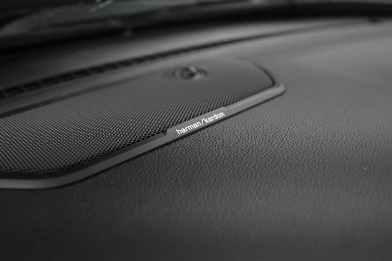 RAM 1500 Laramie 4x4 Crew Cab 5'7" Box 2021