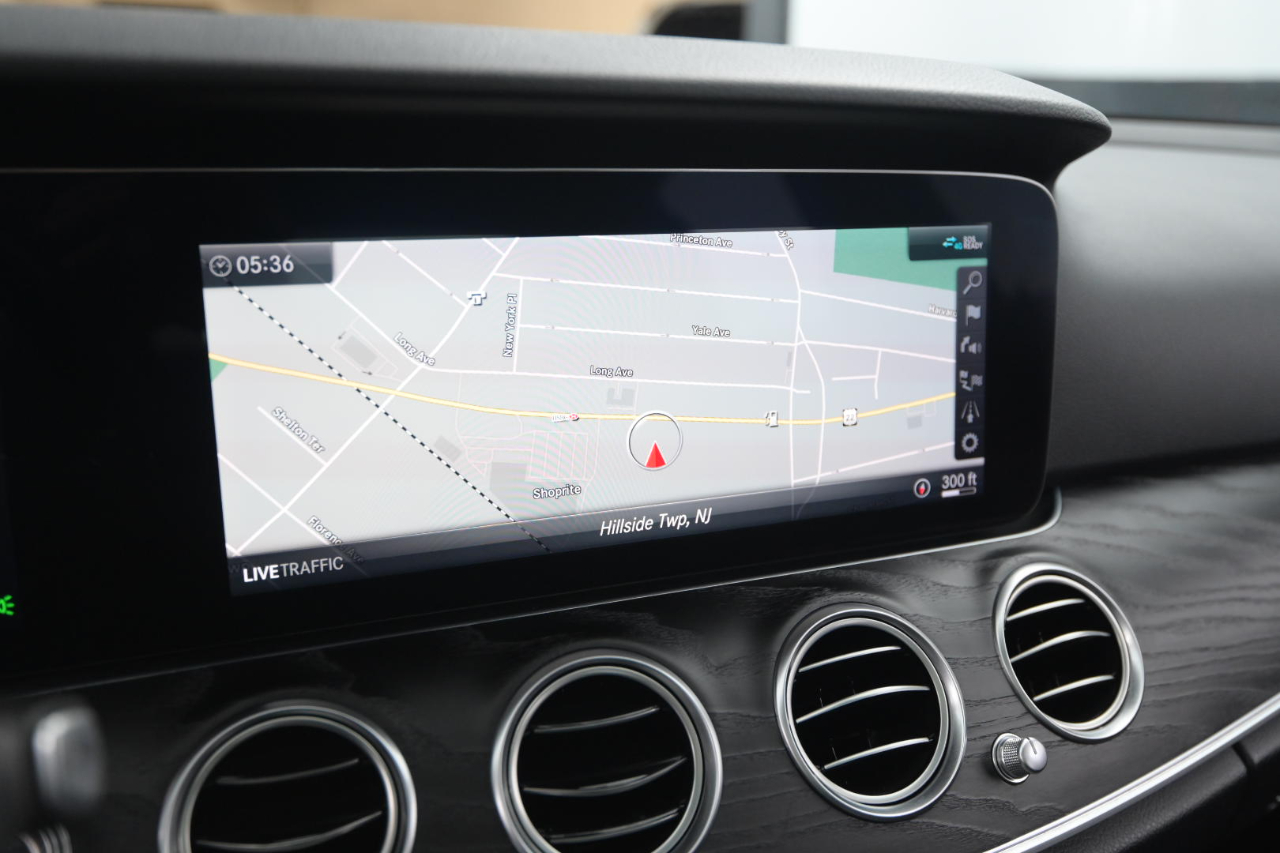 Mercedes-Benz E-Class E 350 4MATIC Sedan 2020