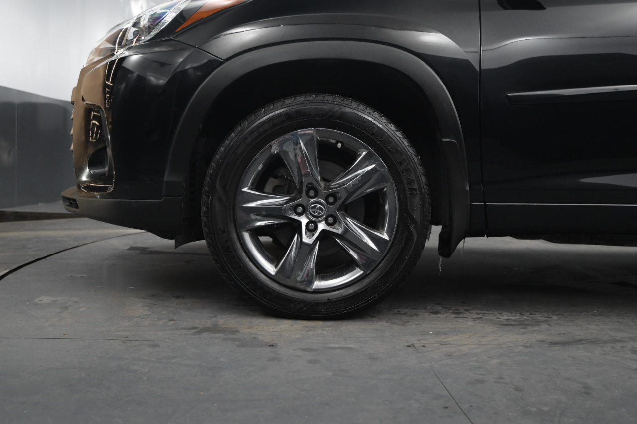 Toyota Highlander Limited V6 AWD (Natl) 2018