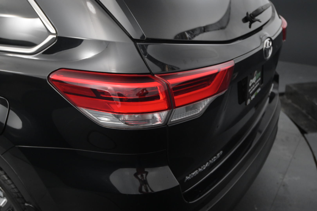 Toyota Highlander Limited V6 AWD (Natl) 2018