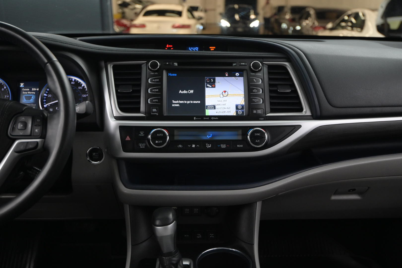 Toyota Highlander Limited V6 AWD (Natl) 2018