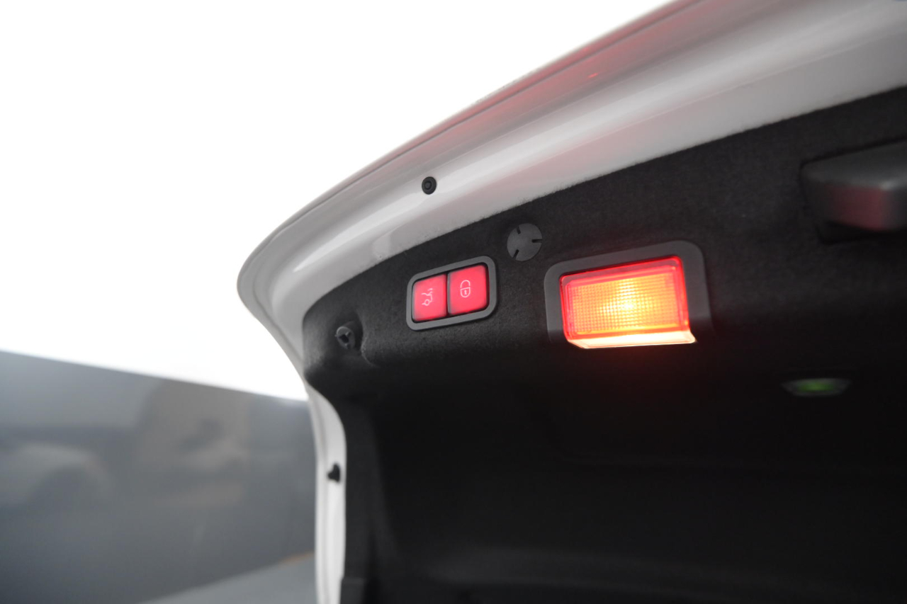 Mercedes-Benz C-Class C 300 4MATIC Sedan 2019