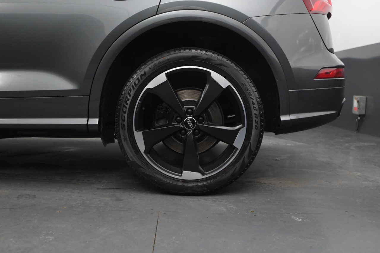 Audi SQ5 Premium Plus 3.0 TFSI quattro 2020