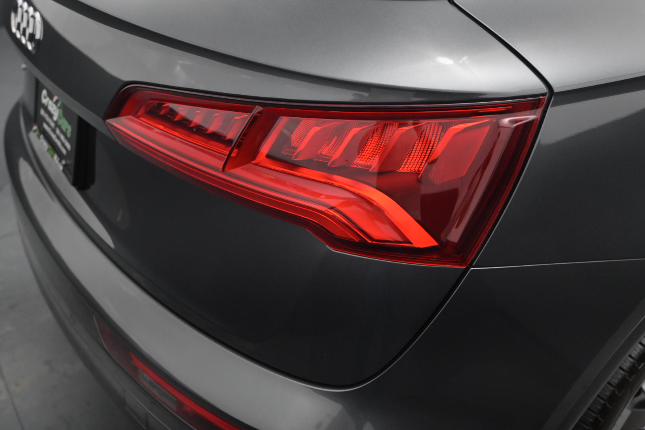 Audi SQ5 Premium Plus 3.0 TFSI quattro 2020