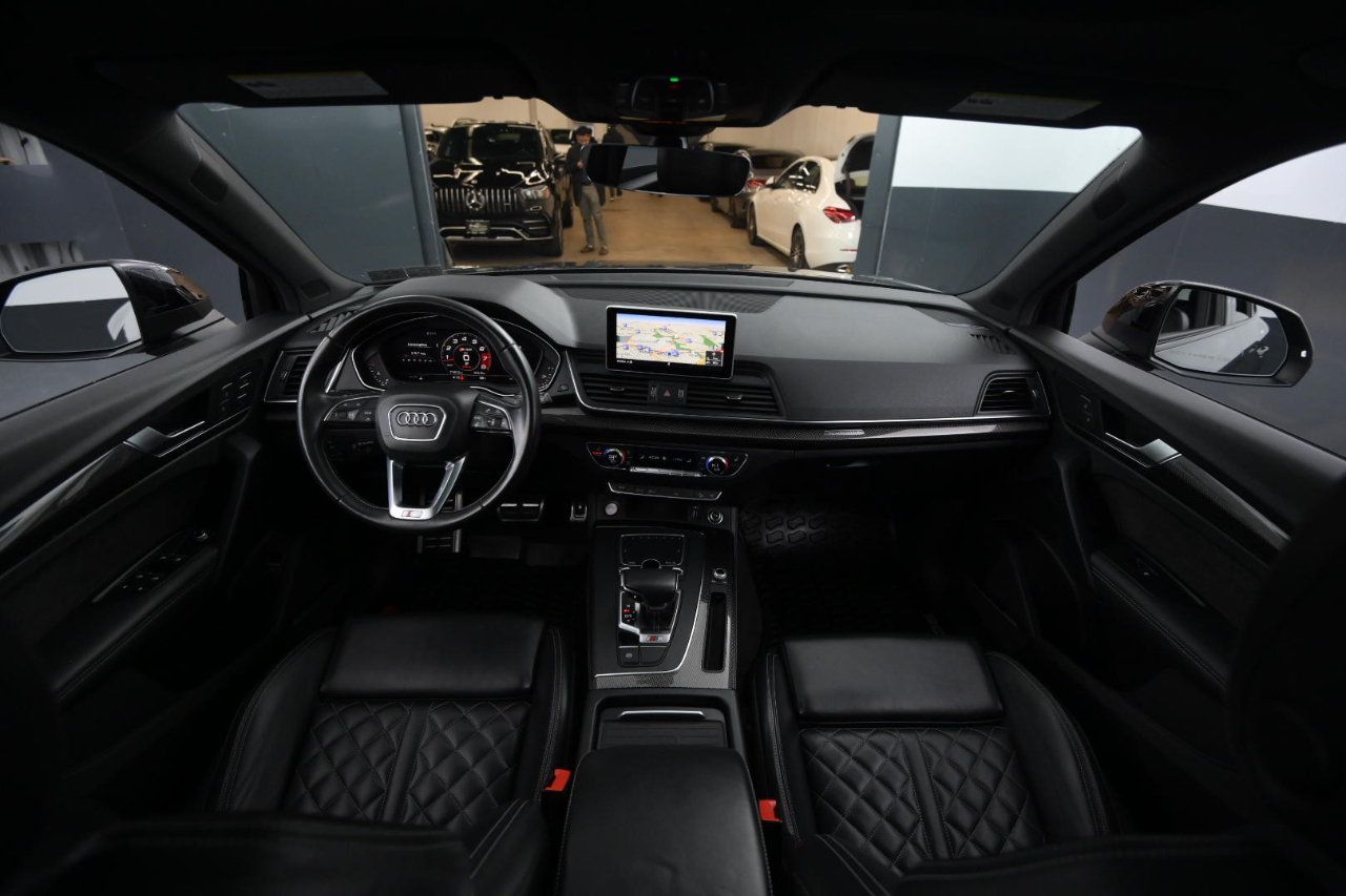 Audi SQ5 Premium Plus 3.0 TFSI quattro 2020