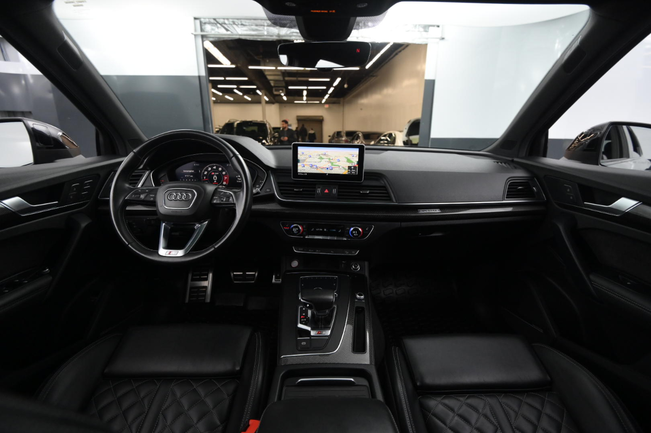 Audi SQ5 Premium Plus 3.0 TFSI quattro 2020