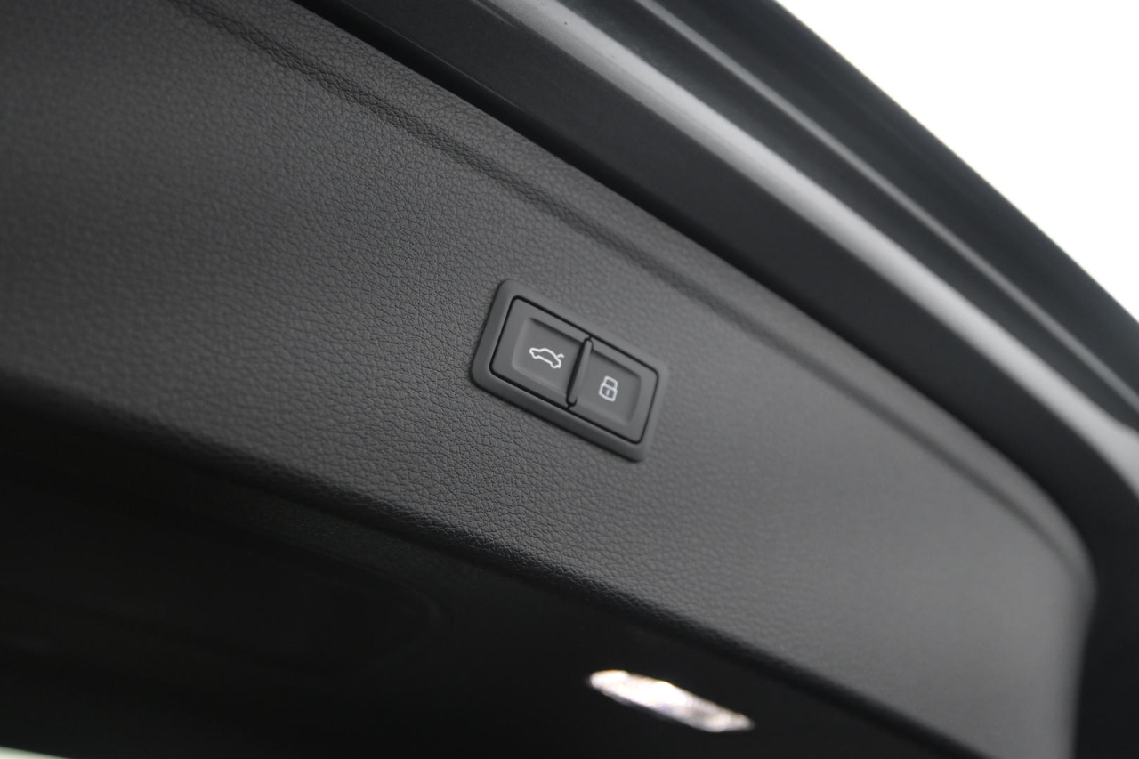 Audi SQ5 Premium Plus 3.0 TFSI quattro 2020