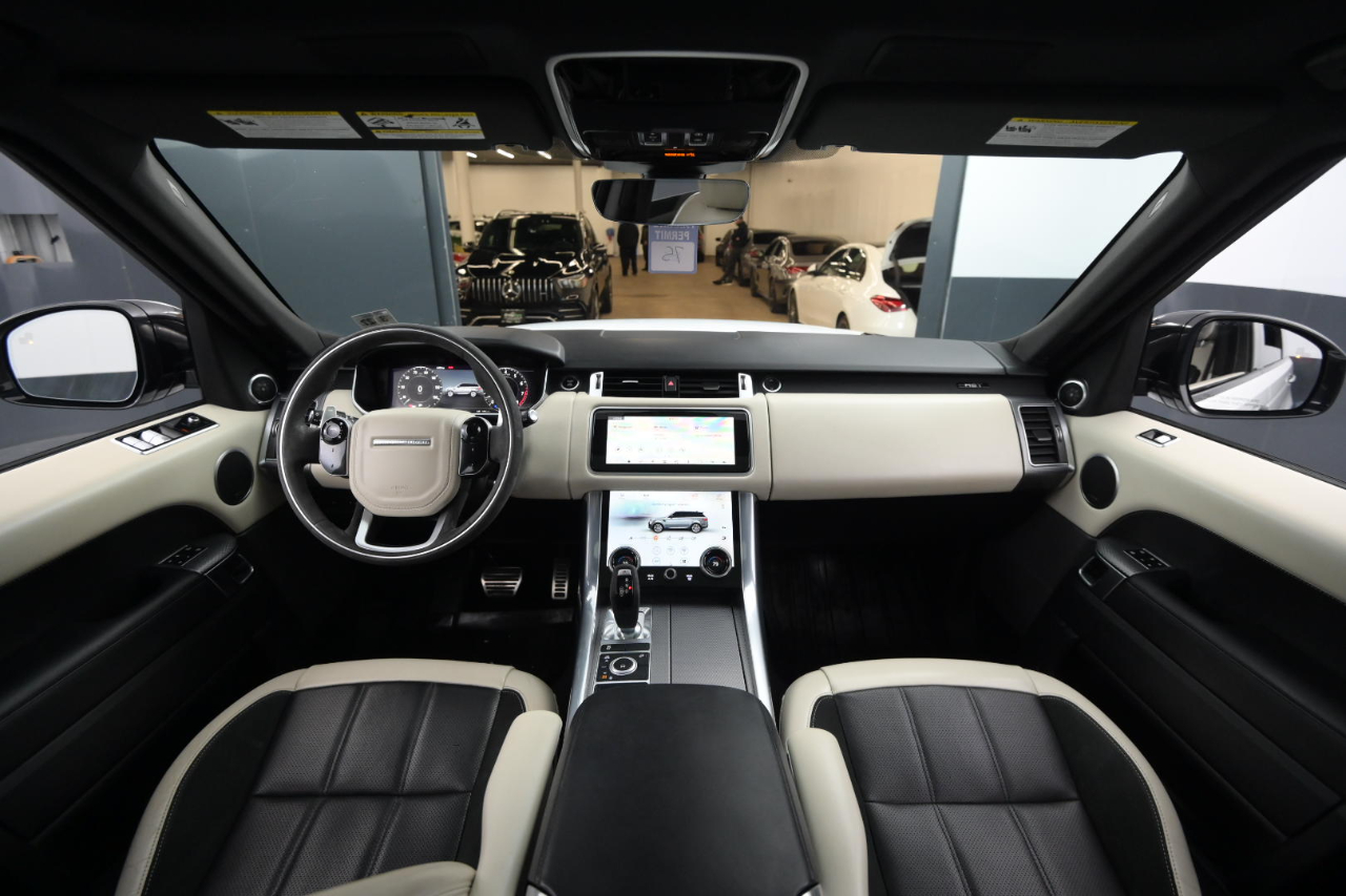 Land Rover Range Rover Sport Turbo i6 MHEV HST 2022