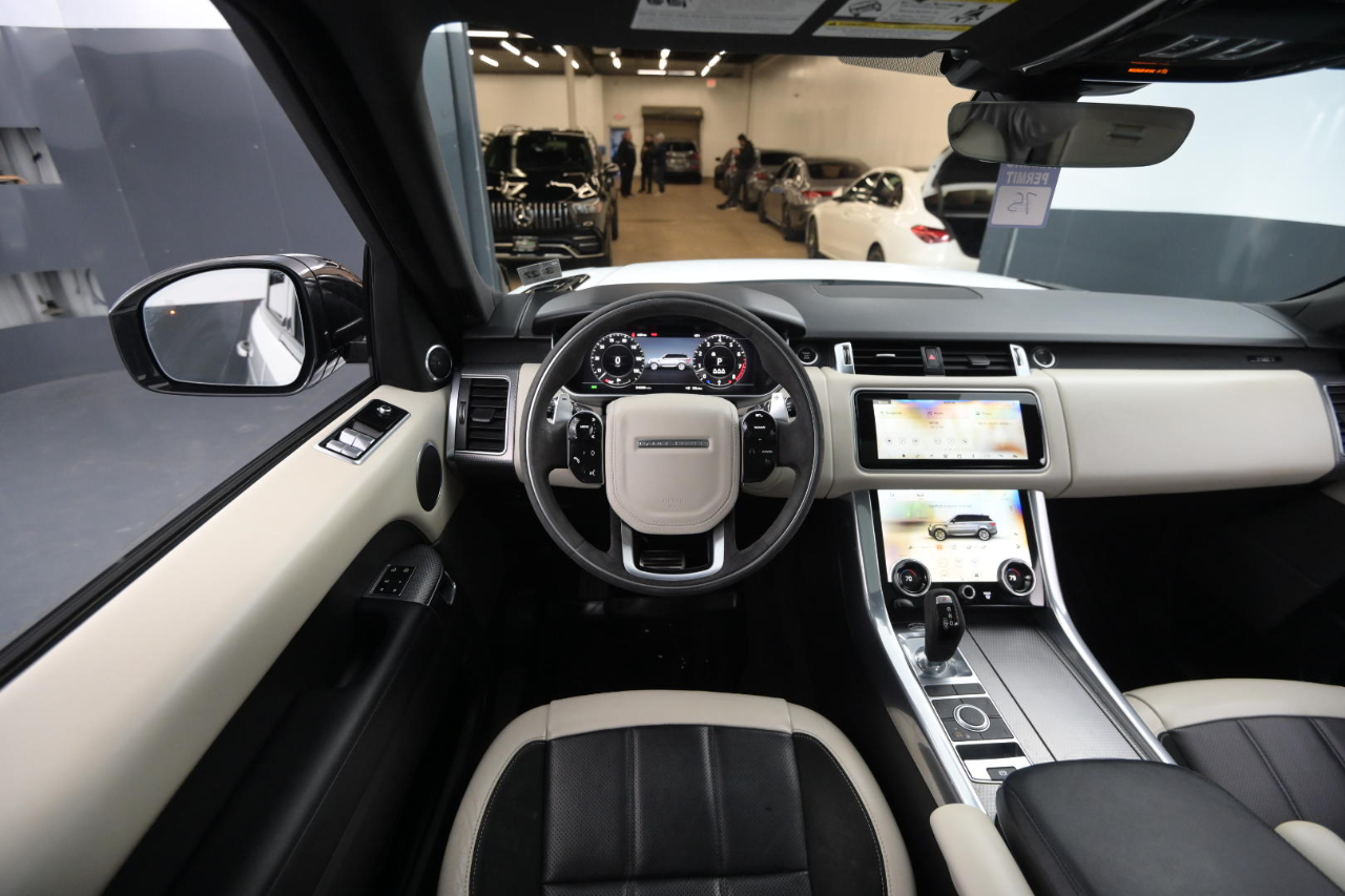 Land Rover Range Rover Sport Turbo i6 MHEV HST 2022