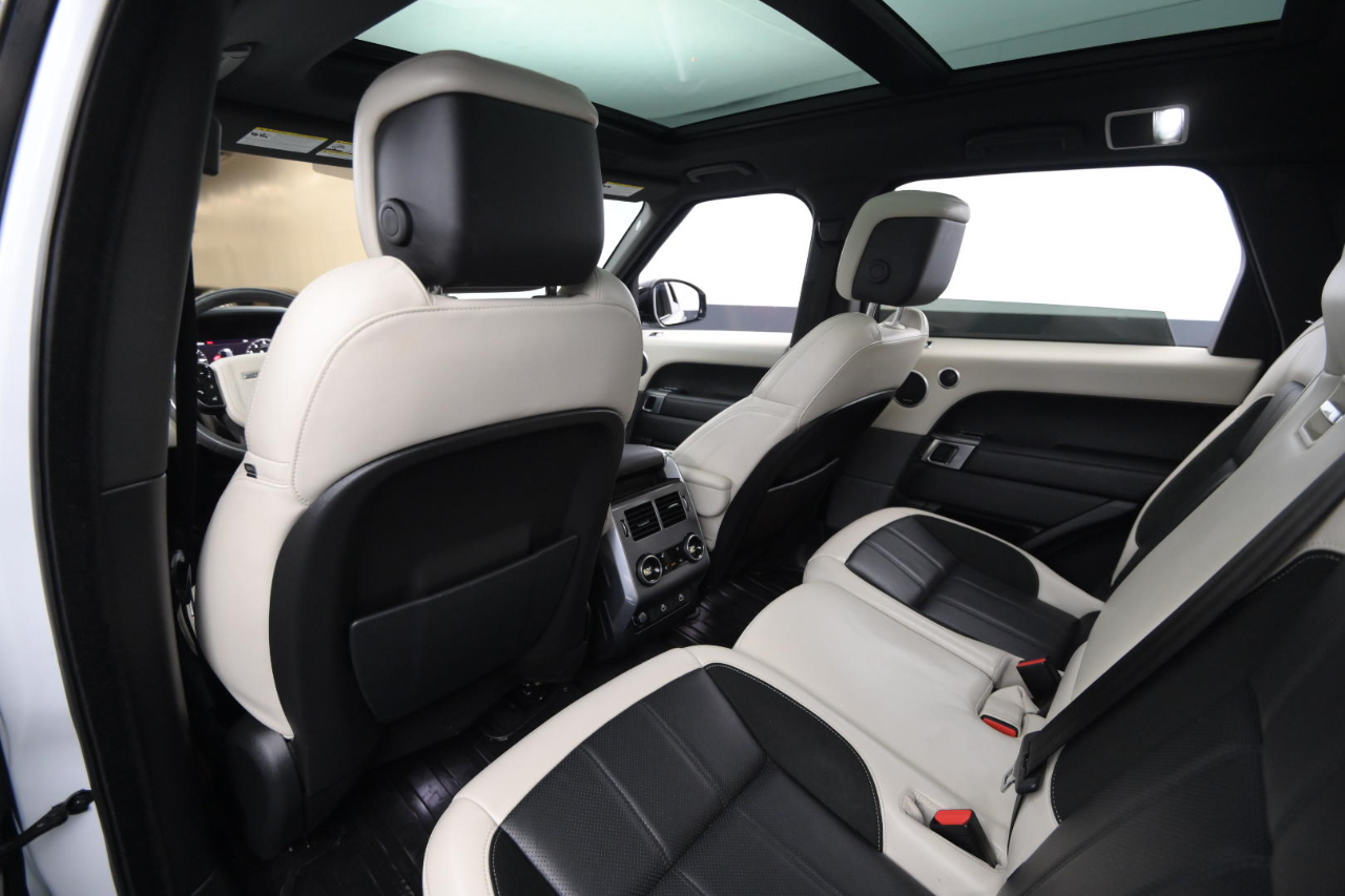 Land Rover Range Rover Sport Turbo i6 MHEV HST 2022