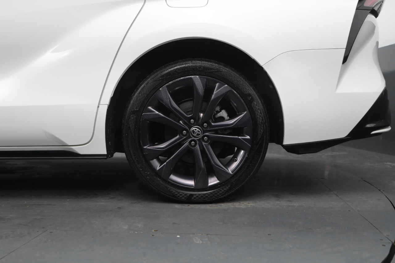 Toyota Sienna XSE FWD 7-Passenger (Natl) 2022