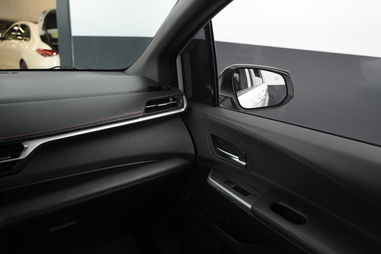 Toyota Sienna XSE FWD 7-Passenger (Natl) 2022