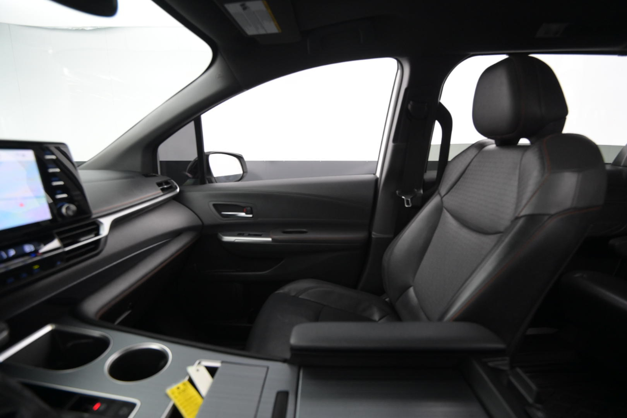 Toyota Sienna XSE FWD 7-Passenger (Natl) 2022