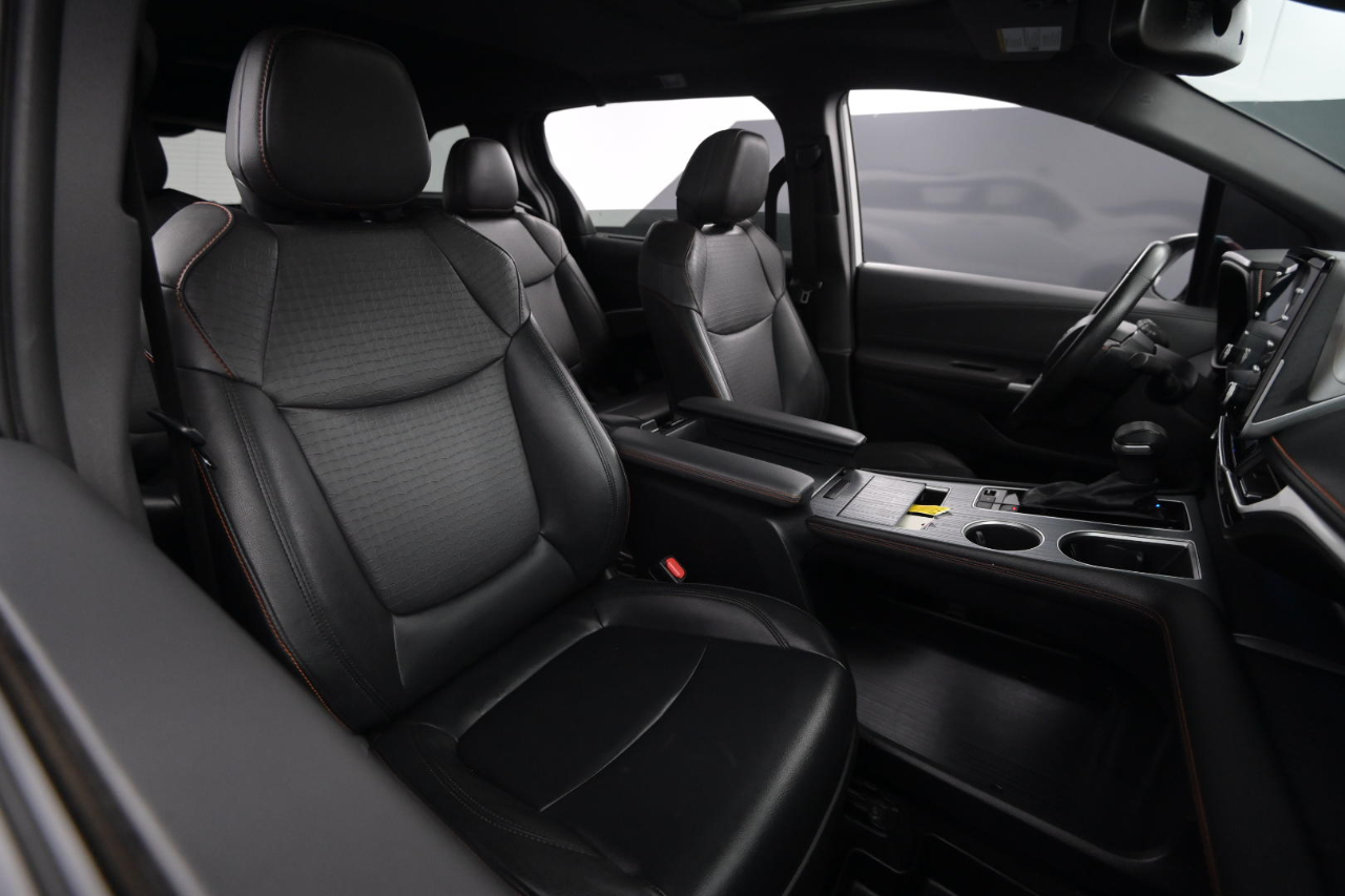 Toyota Sienna XSE FWD 7-Passenger (Natl) 2022