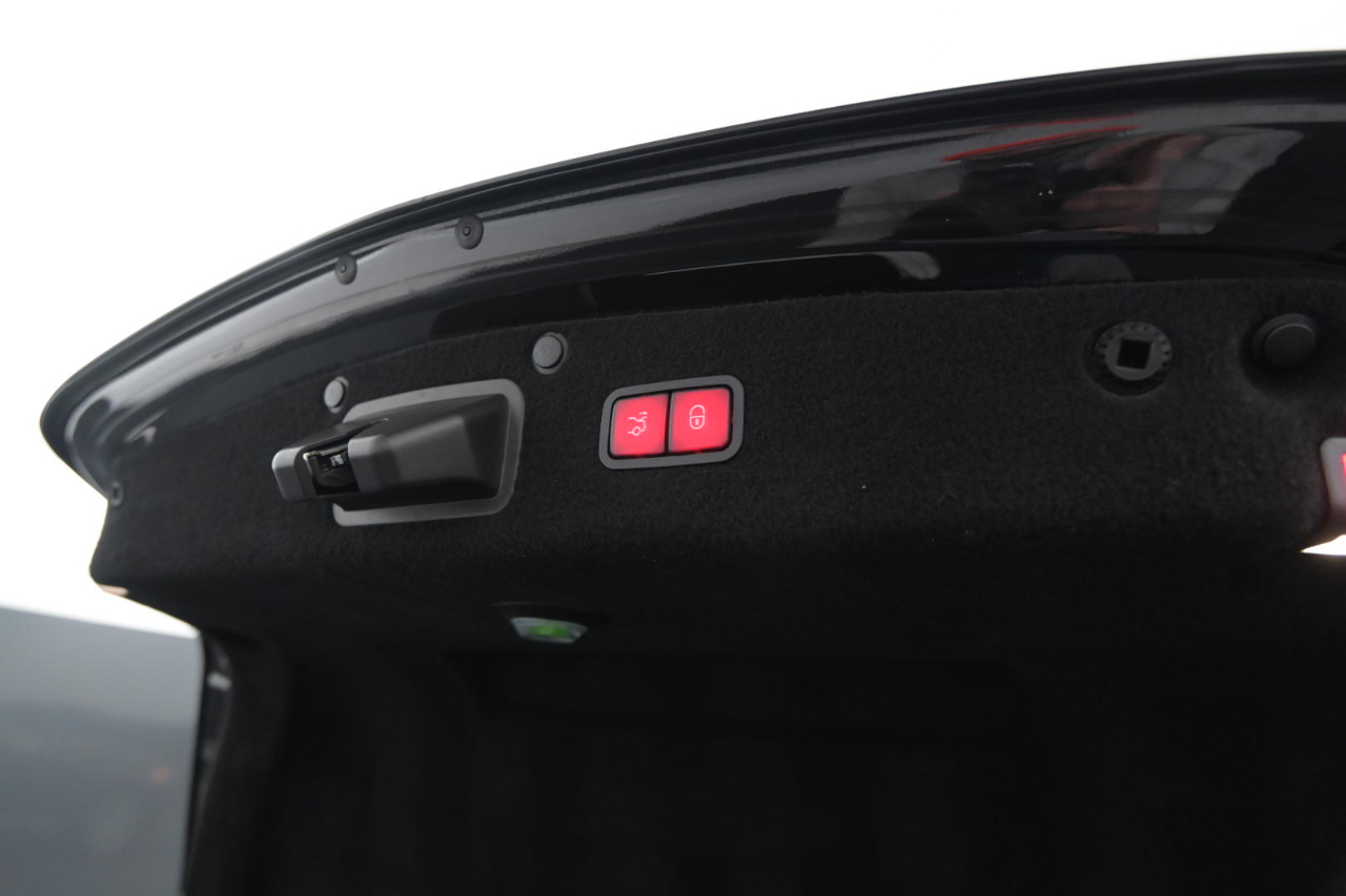 Mercedes-Benz S-Class S 560 4MATIC Sedan 2018