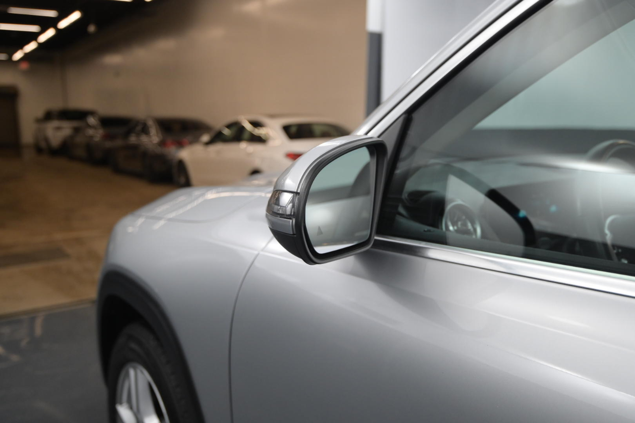 Mercedes-Benz GLB GLB 250 4MATIC SUV 2021