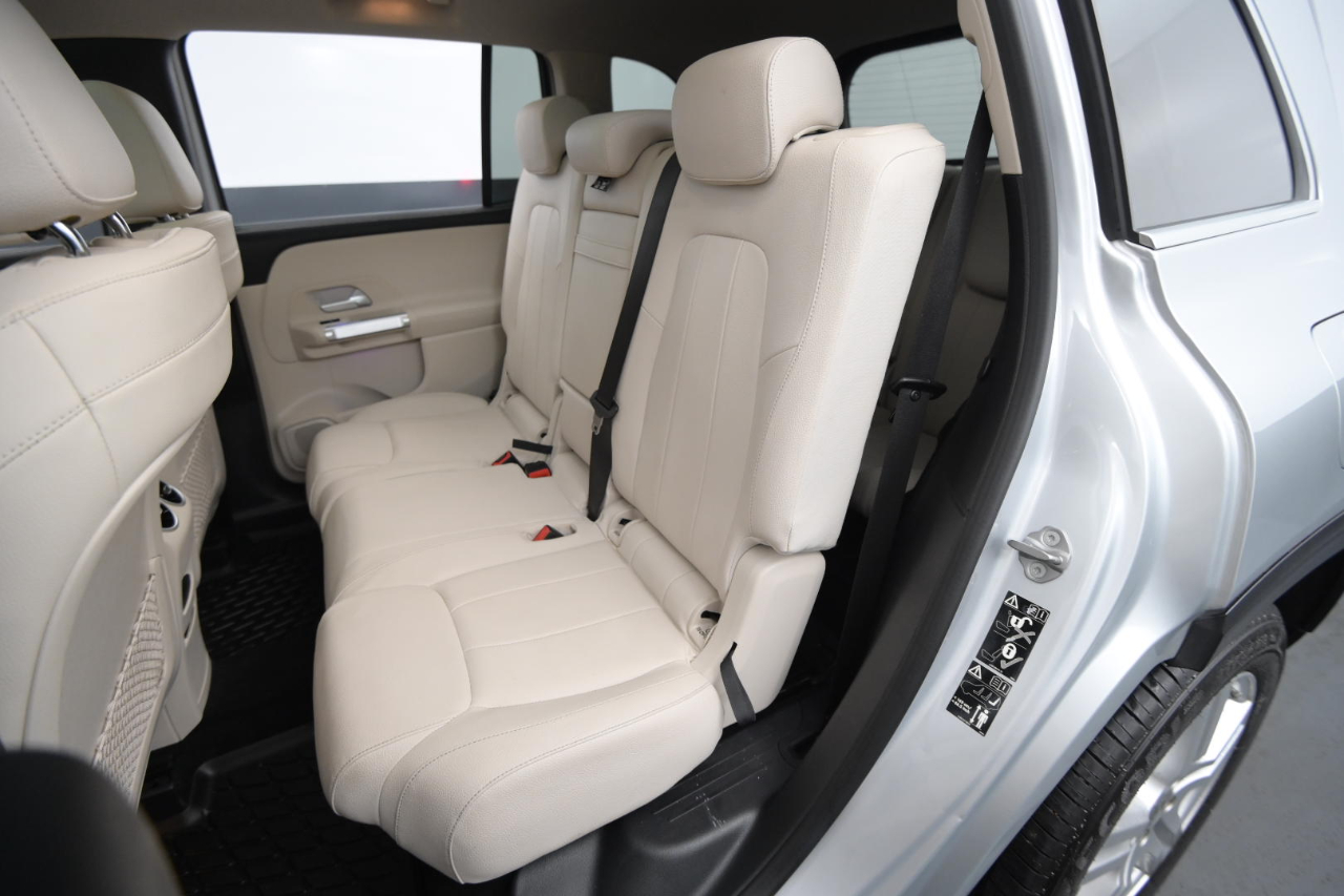 Mercedes-Benz GLB GLB 250 4MATIC SUV 2021