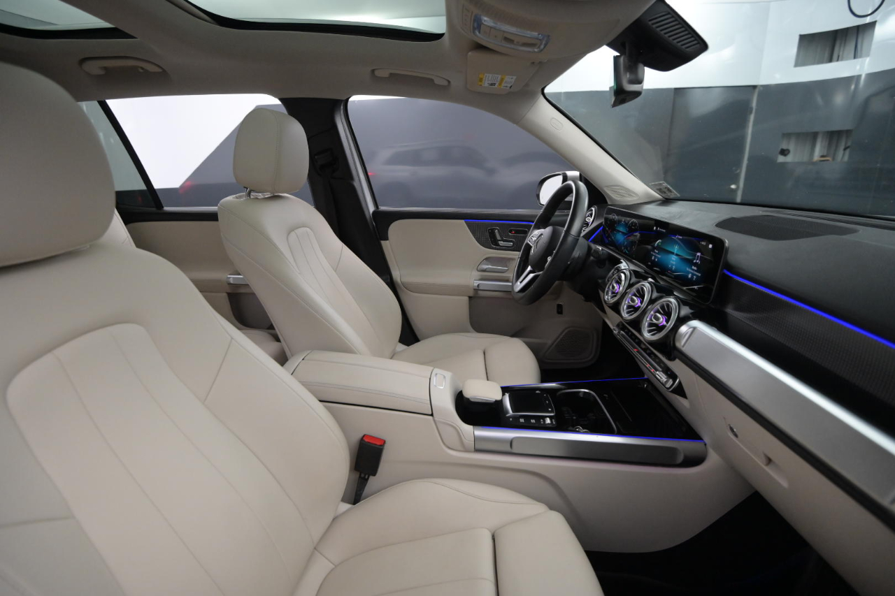 Mercedes-Benz GLB GLB 250 4MATIC SUV 2021