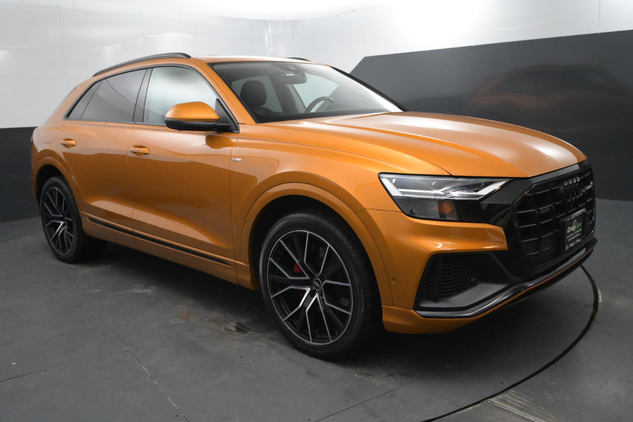 Audi Q8 Premium Plus 55 TFSI quattro 2021
