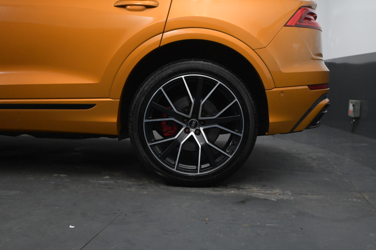 Audi Q8 Premium Plus 55 TFSI quattro 2021