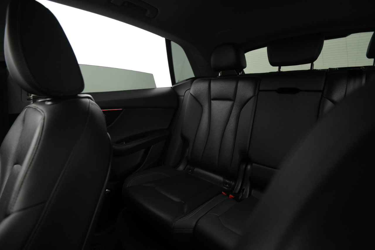 Audi Q8 Premium Plus 55 TFSI quattro 2021