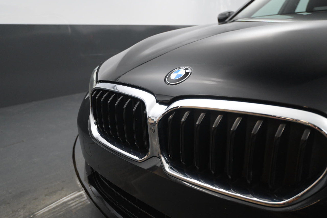 BMW 5 Series 540i xDrive Sedan 2021