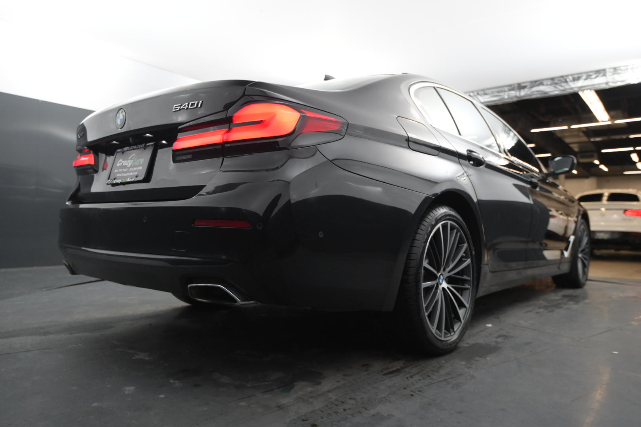BMW 5 Series 540i xDrive Sedan 2021