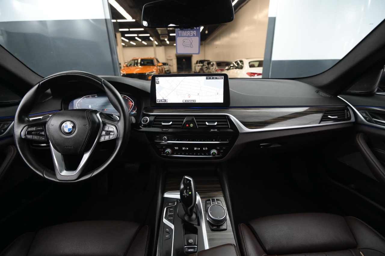 BMW 5 Series 540i xDrive Sedan 2021