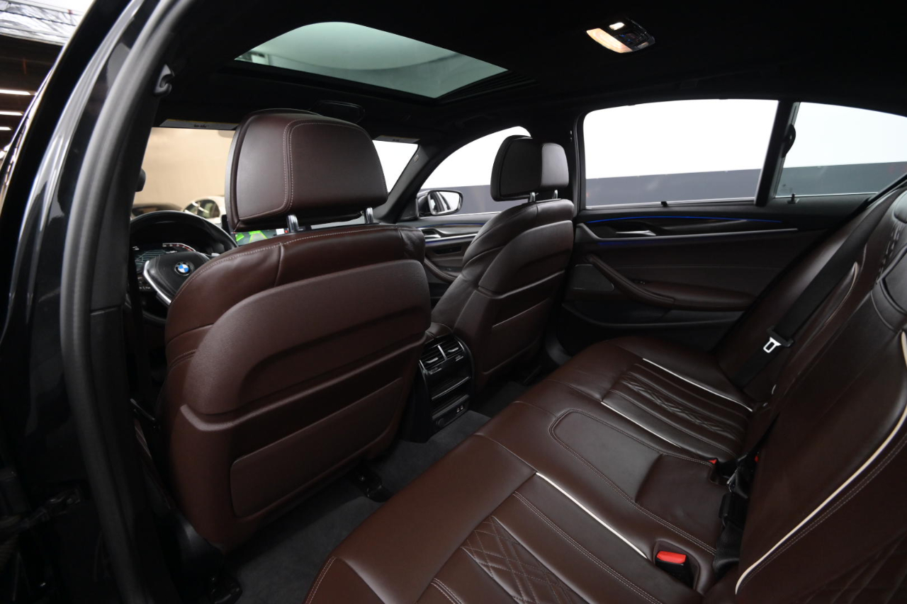 BMW 5 Series 540i xDrive Sedan 2021