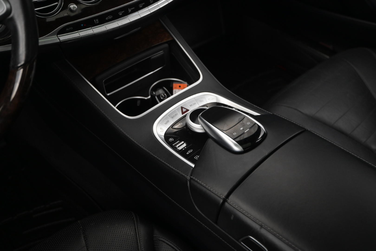 Mercedes-Benz S-Class S 560 4MATIC Sedan 2019