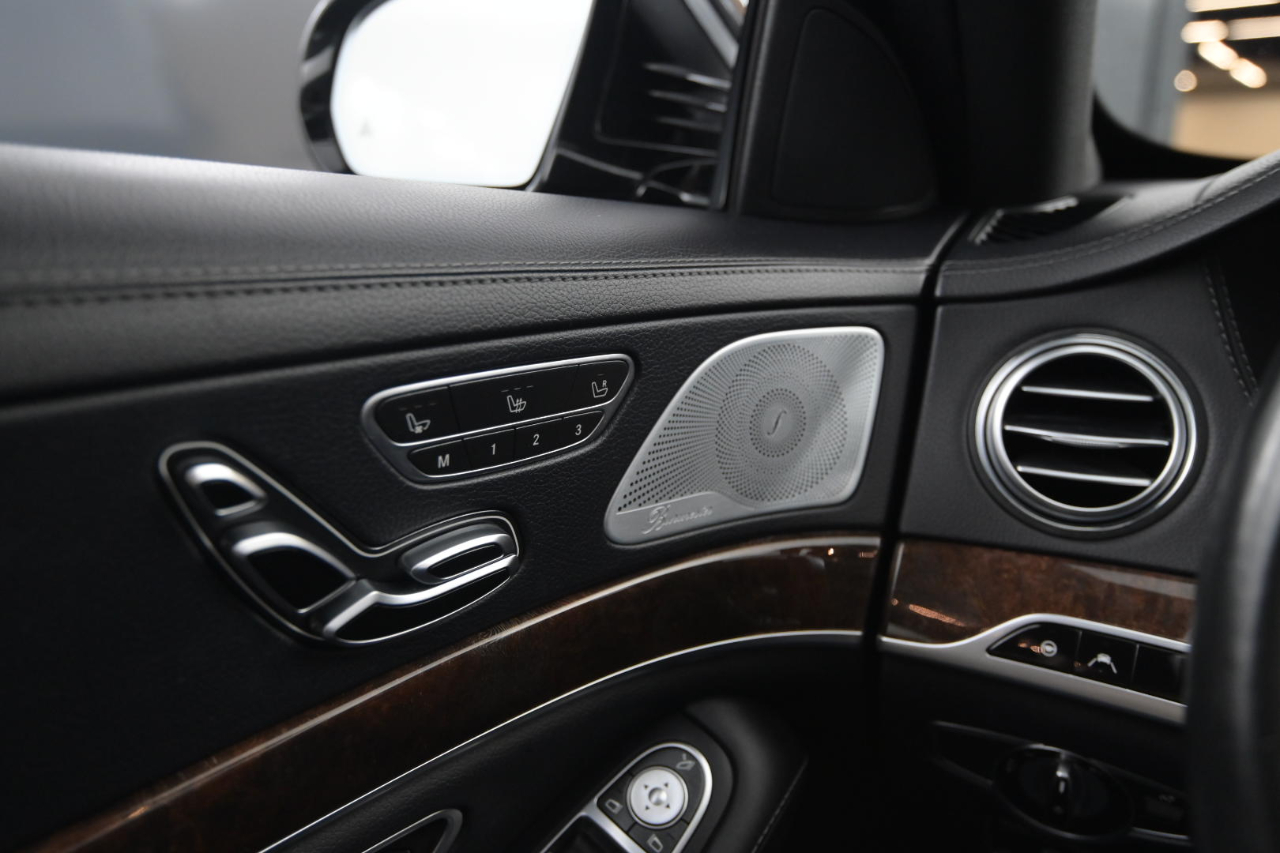 Mercedes-Benz S-Class S 560 4MATIC Sedan 2019