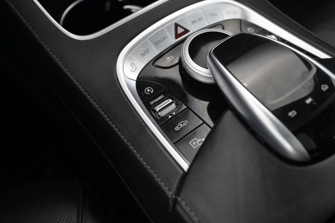 Mercedes-Benz S-Class S 560 4MATIC Sedan 2019