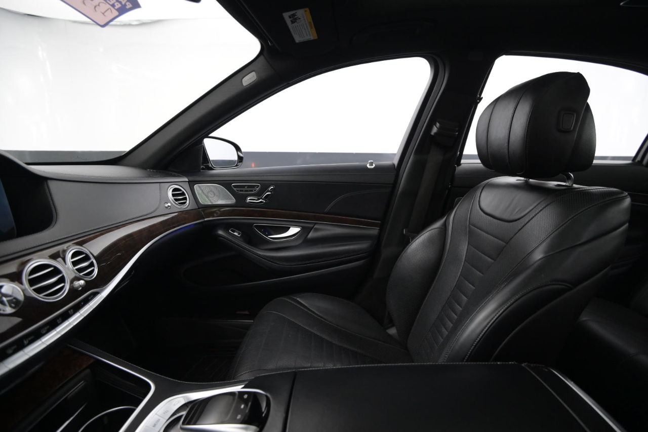 Mercedes-Benz S-Class S 560 4MATIC Sedan 2019