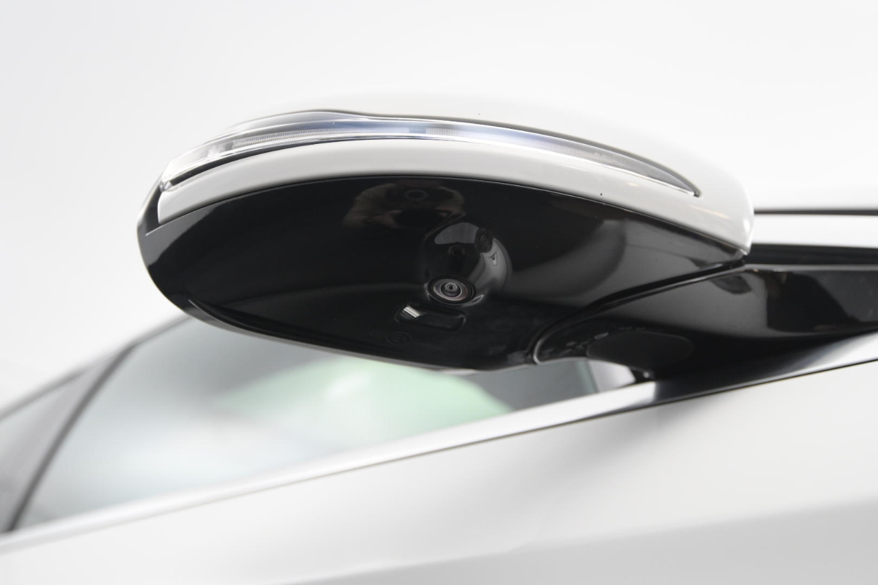 Mercedes-Benz E-Class E 350 4MATIC Sedan 2023