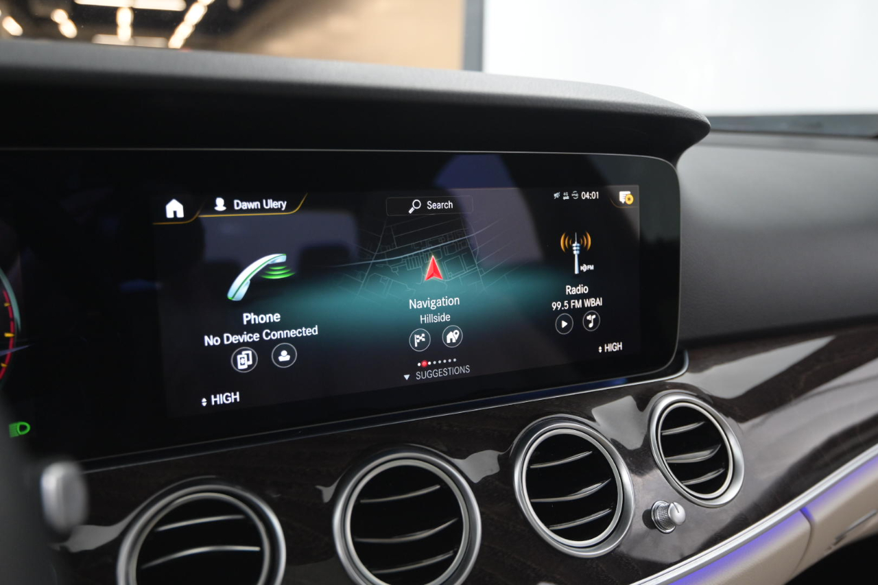 Mercedes-Benz E-Class E 350 4MATIC Sedan 2023