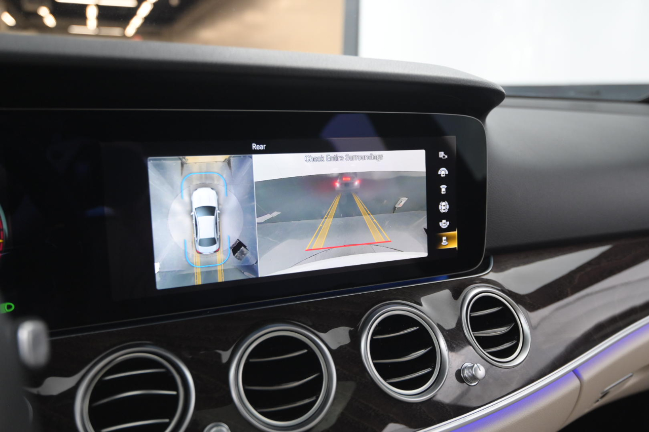 Mercedes-Benz E-Class E 350 4MATIC Sedan 2023