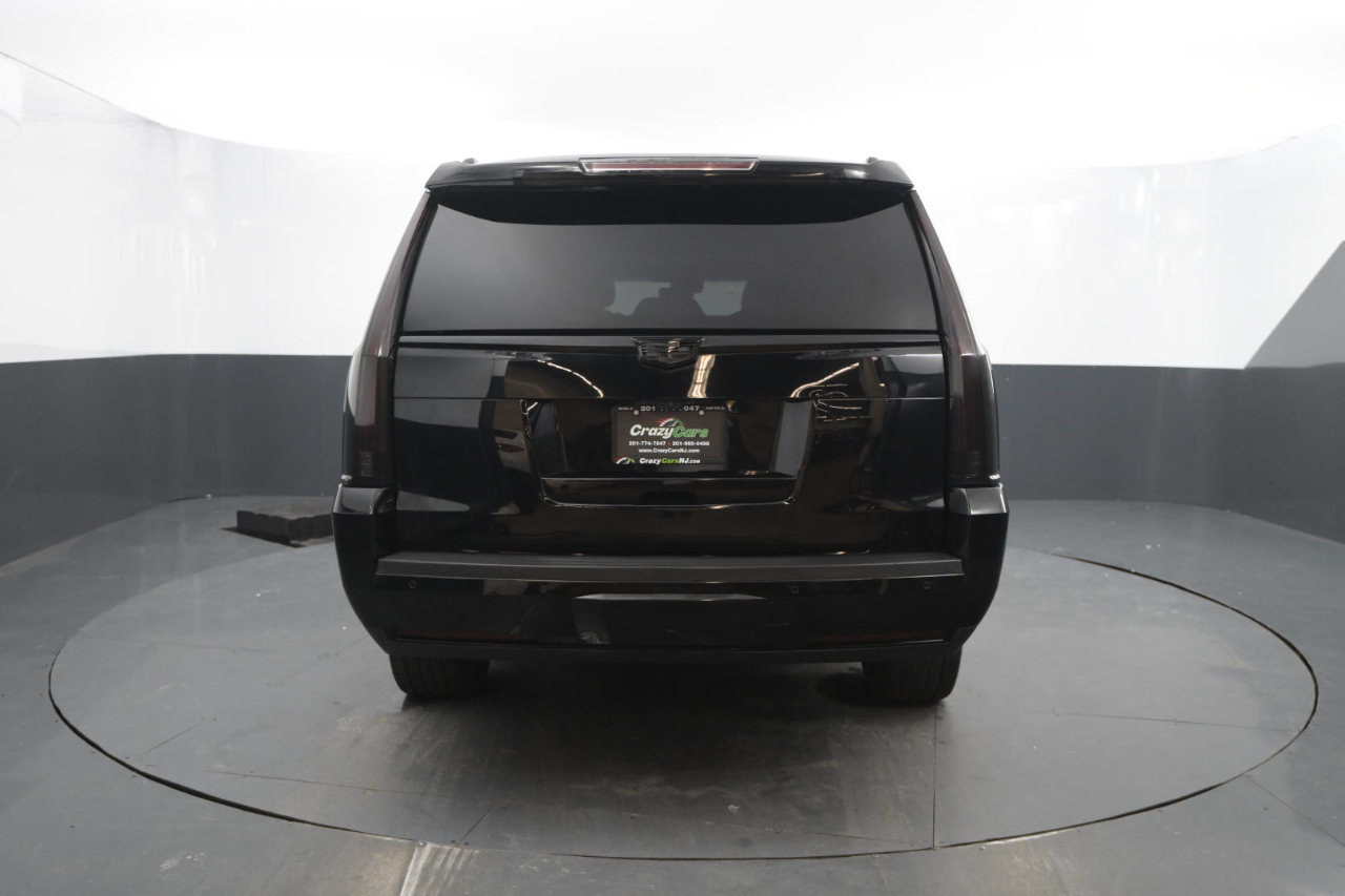 Cadillac Escalade ESV 4WD 4dr Luxury 2019