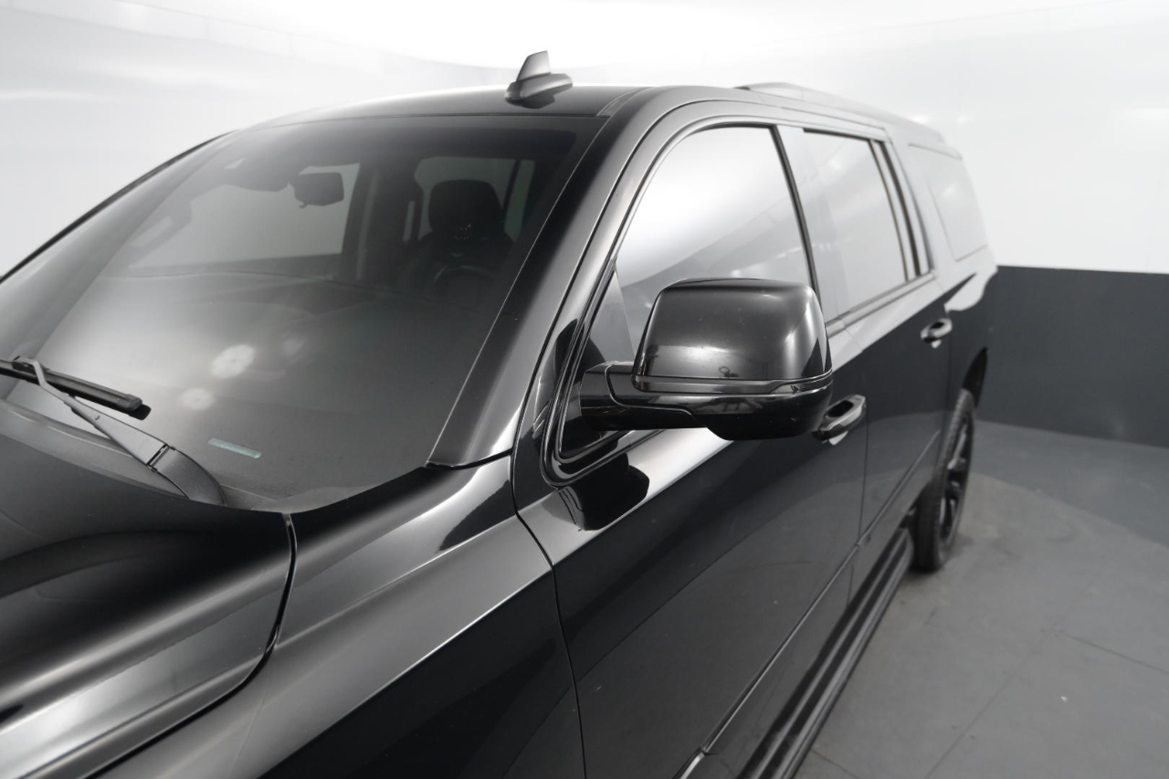 Cadillac Escalade ESV 4WD 4dr Luxury 2019