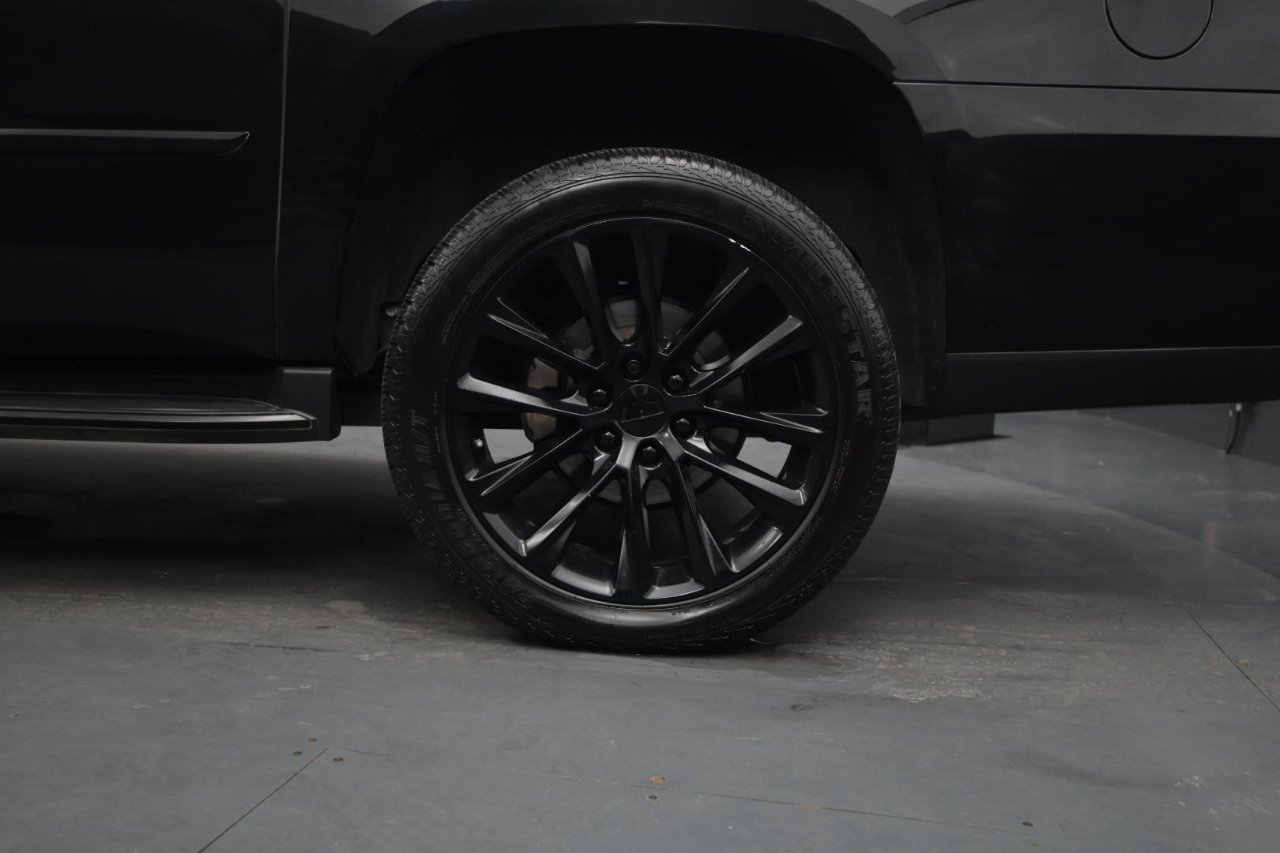 Cadillac Escalade ESV 4WD 4dr Luxury 2019