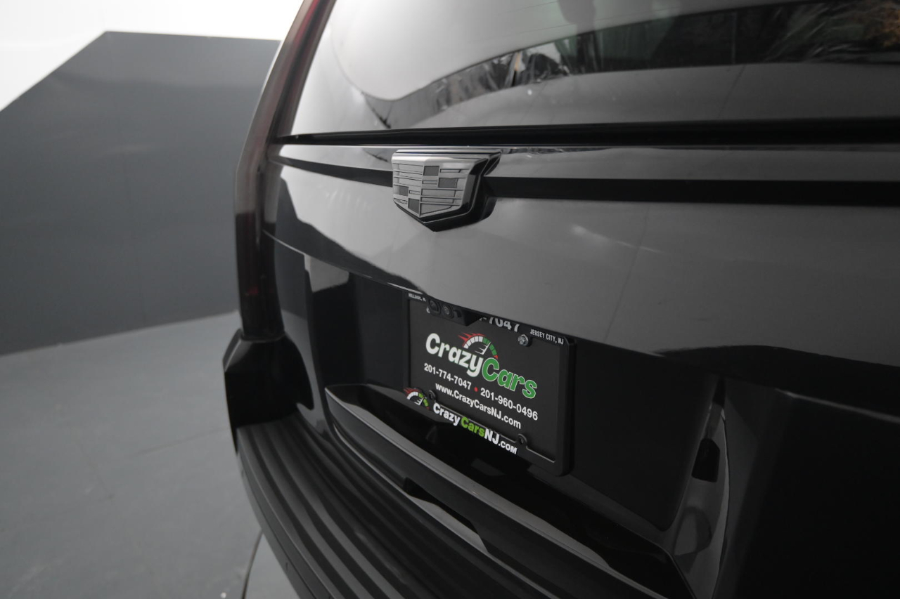 Cadillac Escalade ESV 4WD 4dr Luxury 2019