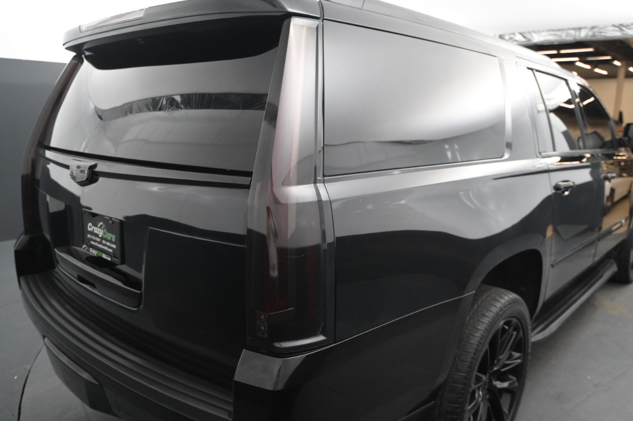 Cadillac Escalade ESV 4WD 4dr Luxury 2019