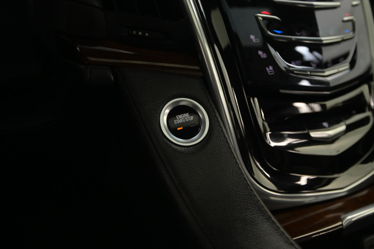 Cadillac Escalade ESV 4WD 4dr Luxury 2019